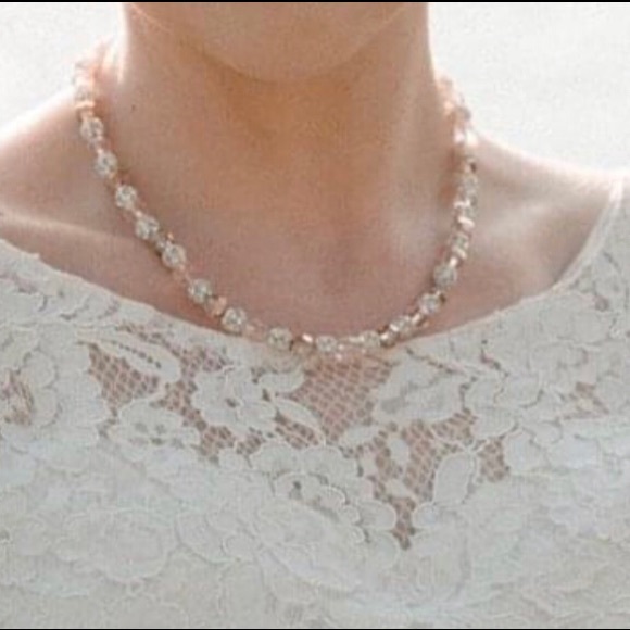 Necklace- Swarovski crystals - made in Canada! - Picture 5 of 5